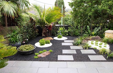 WHAT IS A ZEN GARDEN? AND WHY YOU NEED ONE IN YOUR LIFE!